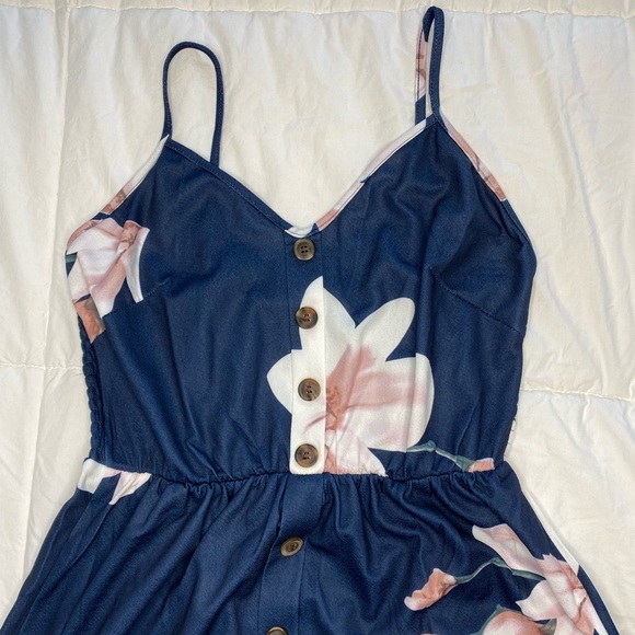 Floral Dress - Picture 3 of 8